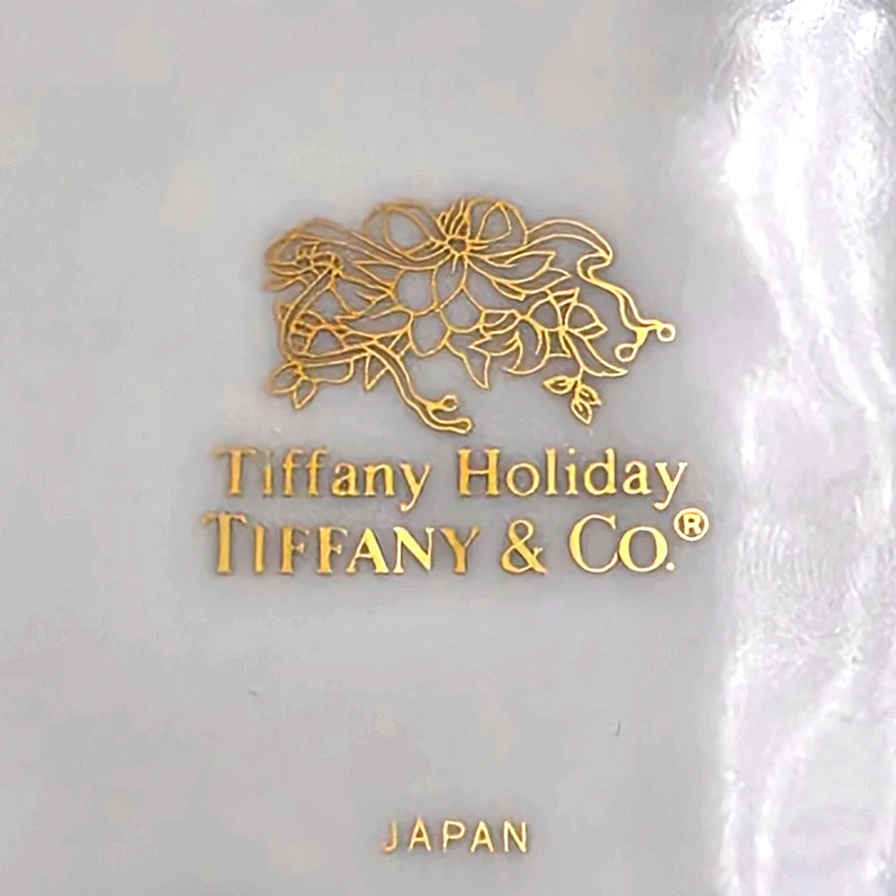 Tiffany & Co. Holiday Porcelain Dinner Plate Multicolor 24k Gold Trim Japan